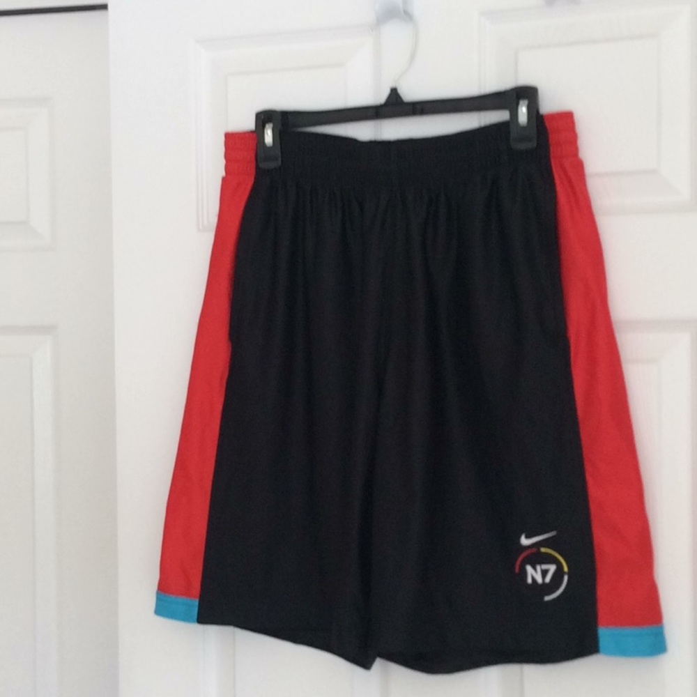 Basketball shorts